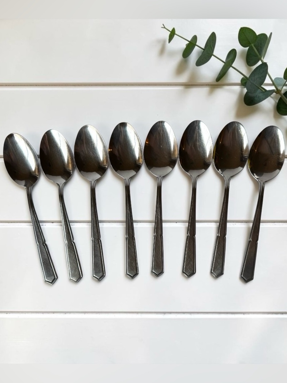 Rogers Co Stanley Roberts Crestvu Stainless Oval Soup Spoons Set of 8 Korea